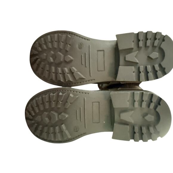 NWT & Box Kara Taupe Taipei B52 Bu Bulldog Boots Brown w/Wool at Ankle. 8.5 - Picture 2 of 7